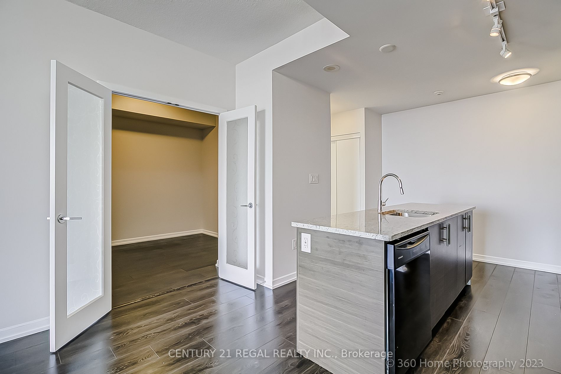 70 Forest Manor Rd, #1907