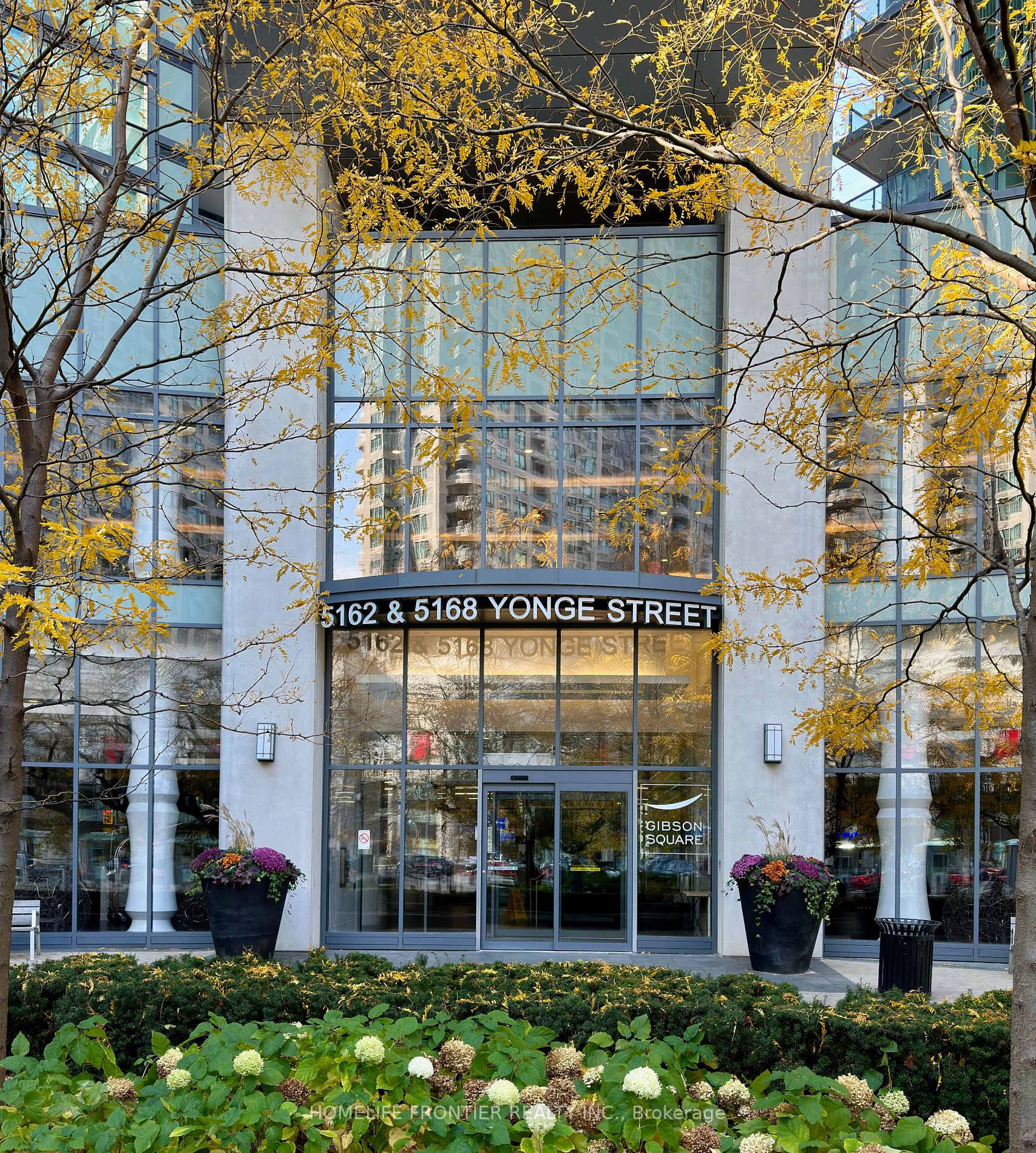 5168 Yonge St, #205