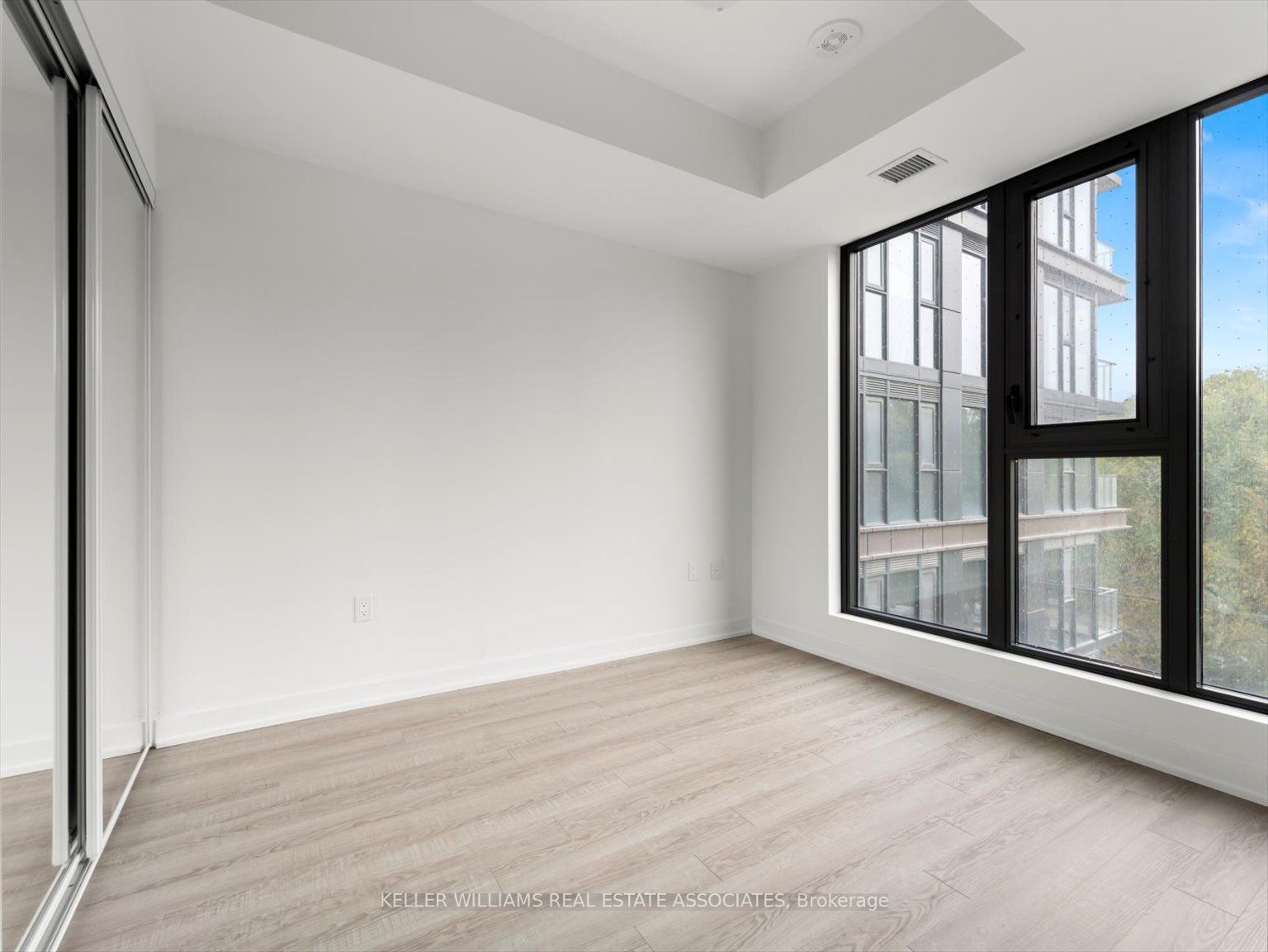 250 Lawrence Ave W, #402