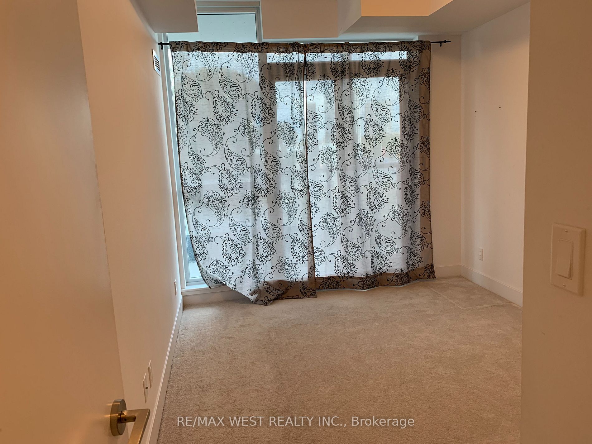 1486 Bathurst St, #202