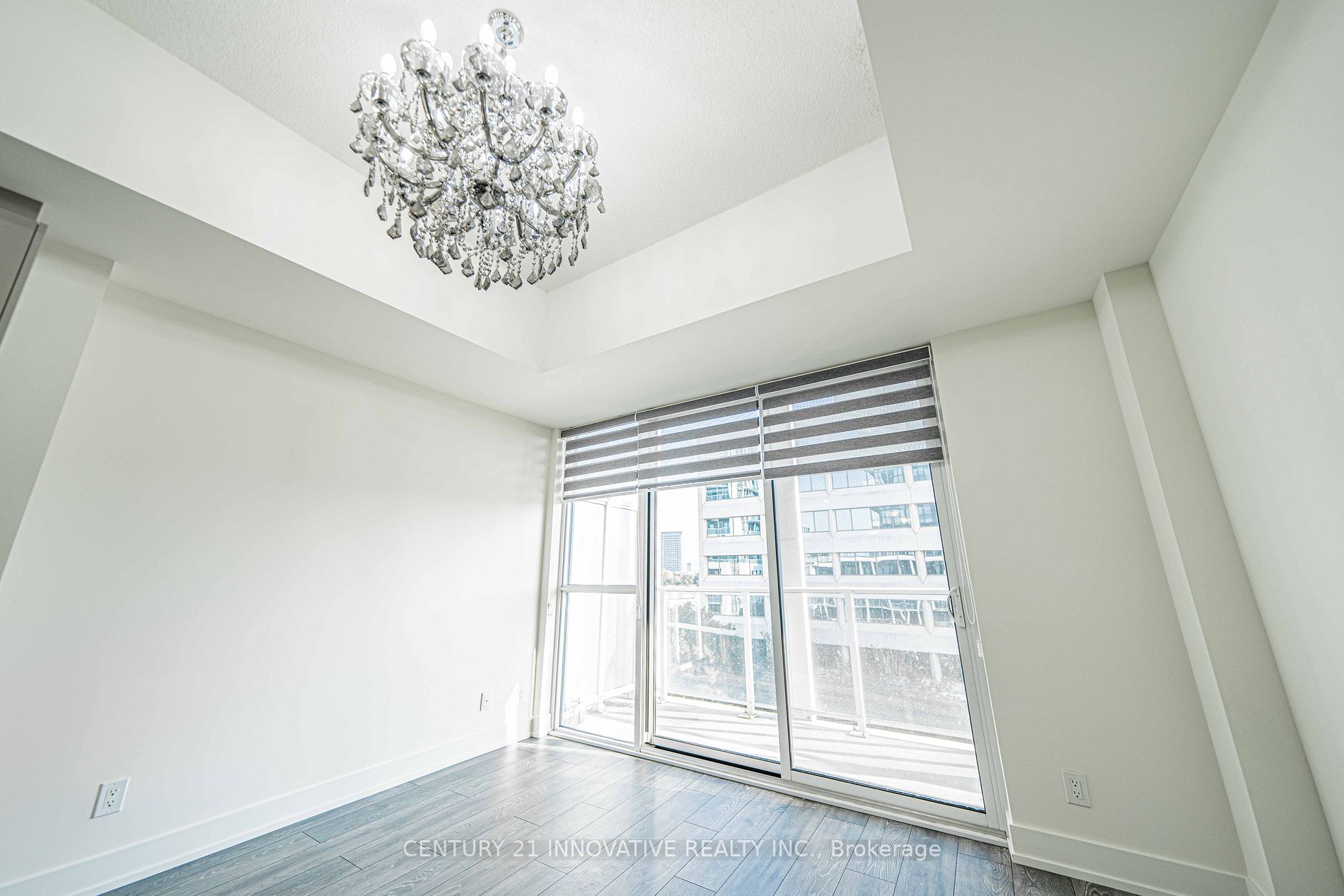 180 Fairview Mall Drive, #517