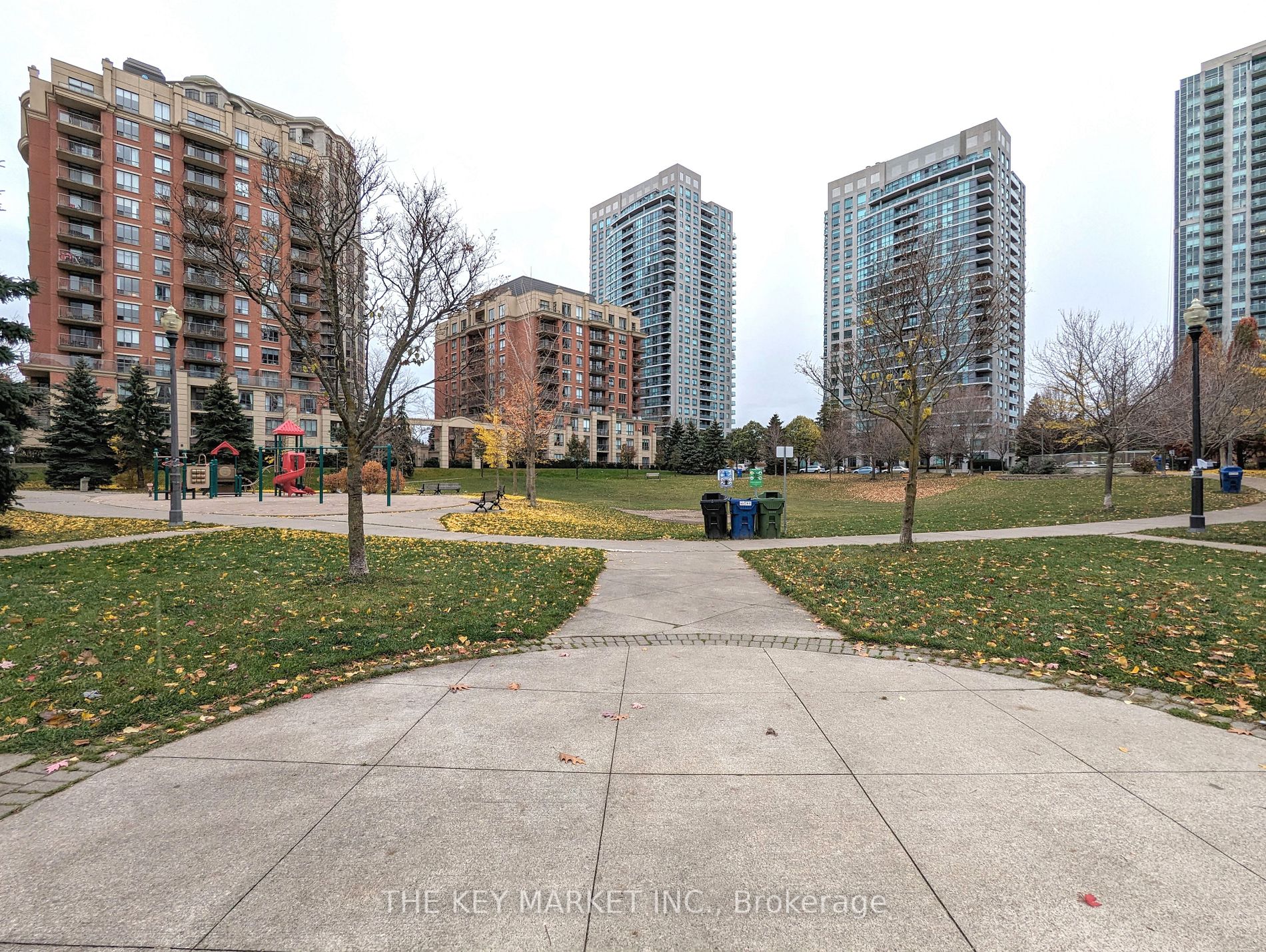 9 Oakburn Cres, #Th35