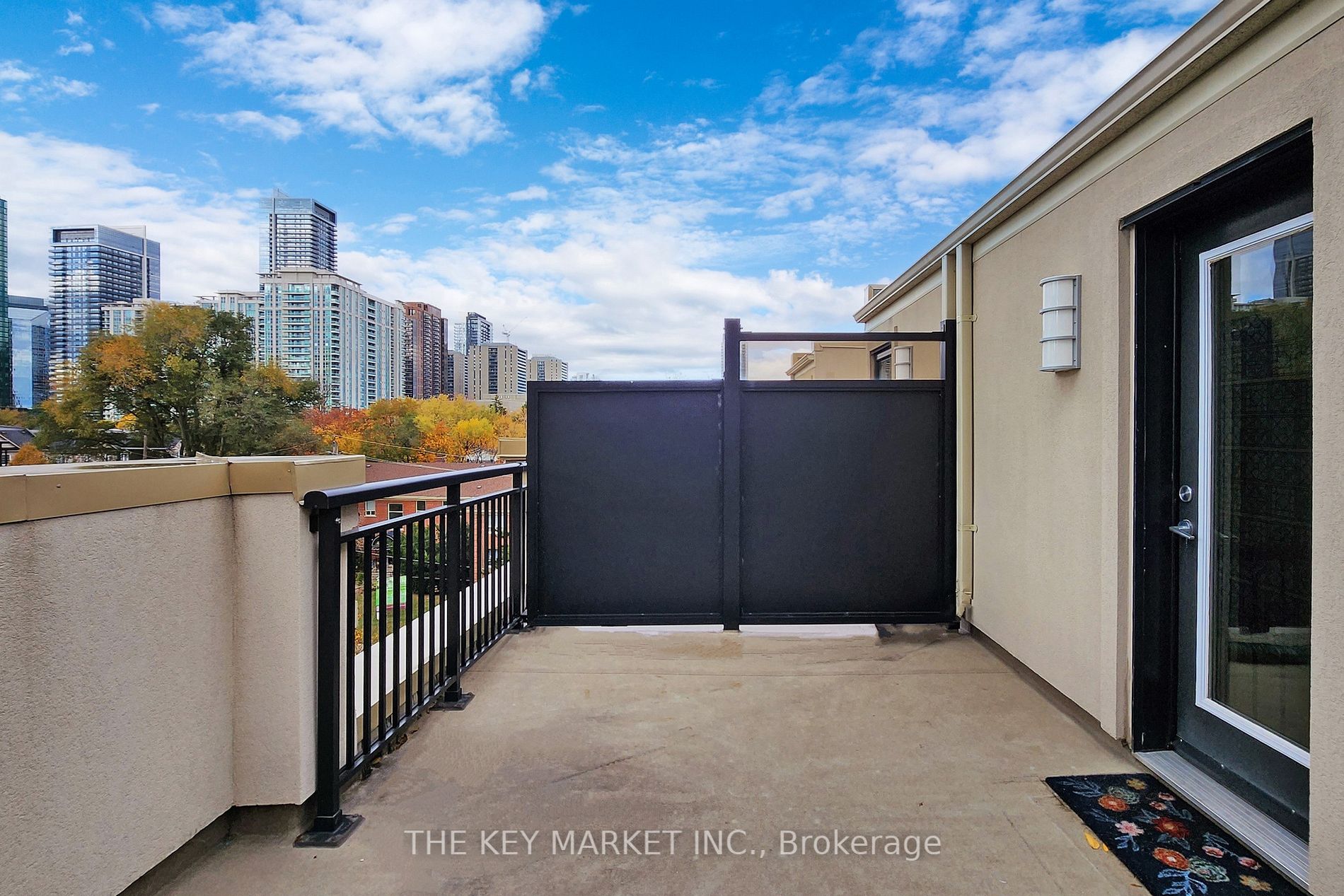 9 Oakburn Cres, #Th35