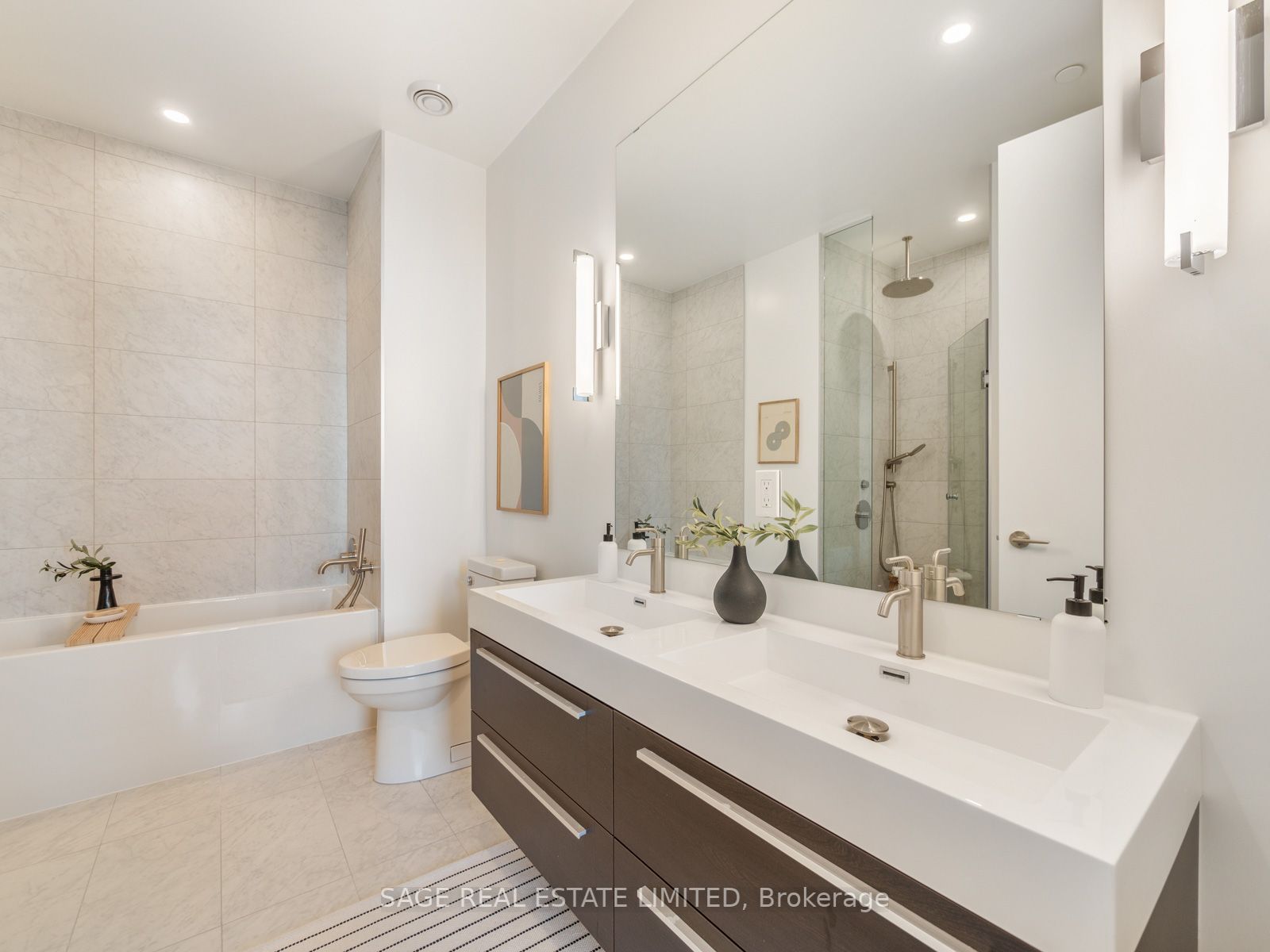39 Roehampton Ave, #4602