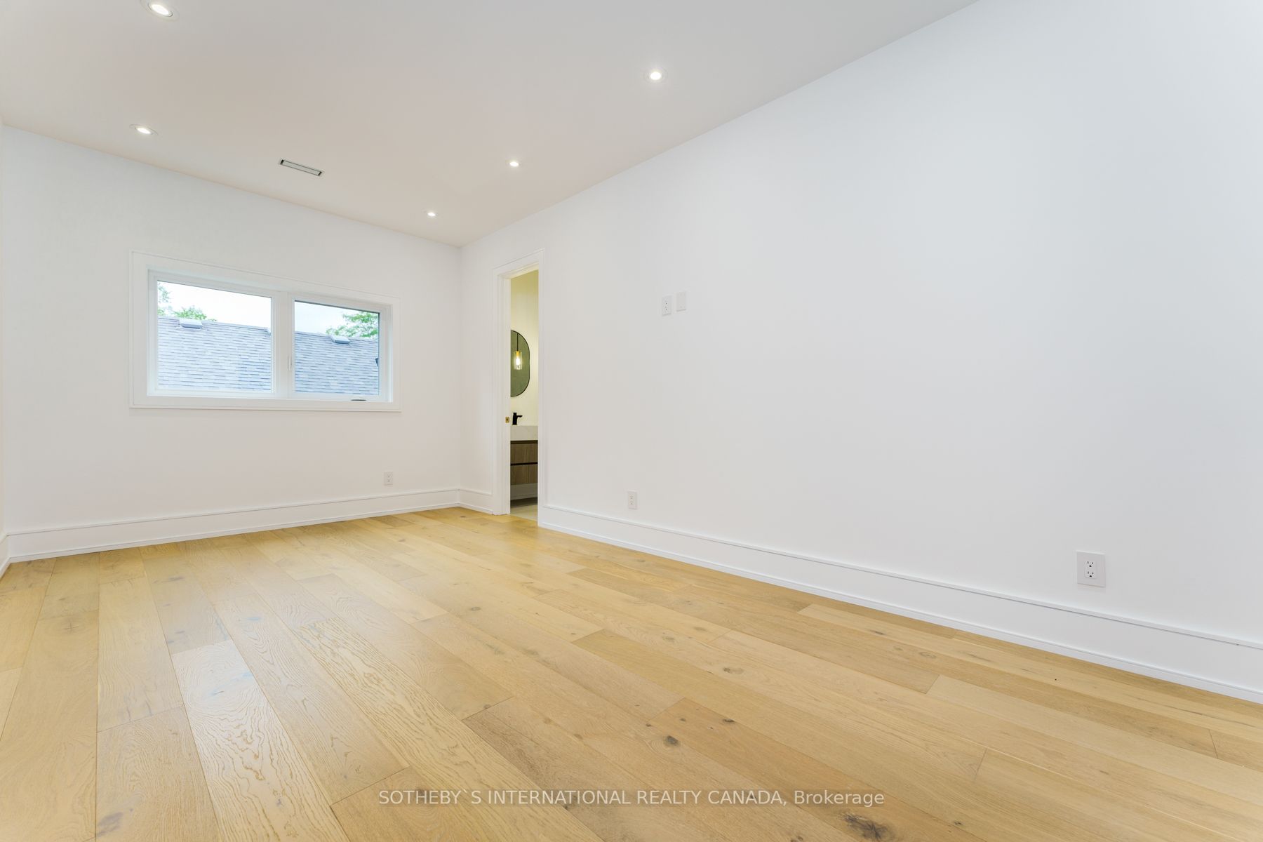 19 Devondale Ave