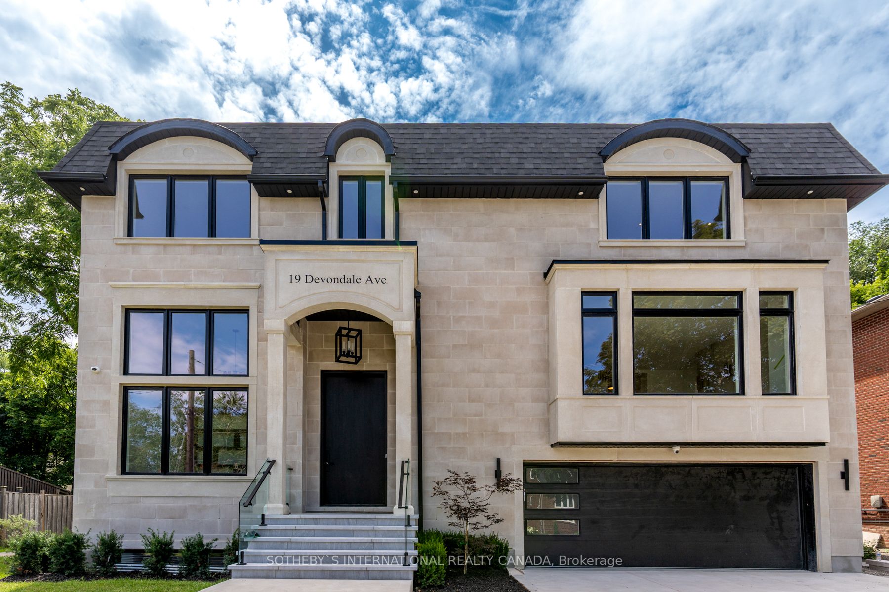 19 Devondale Ave
