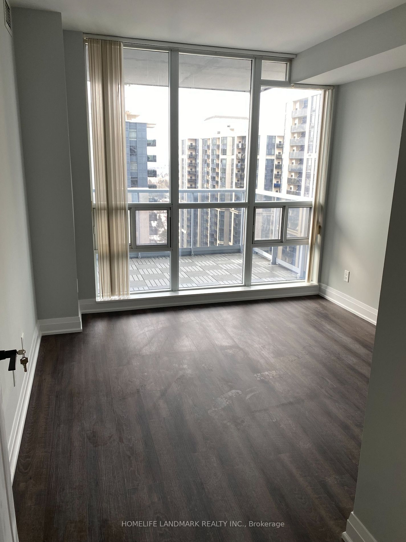 4968 Yonge St W, #2815