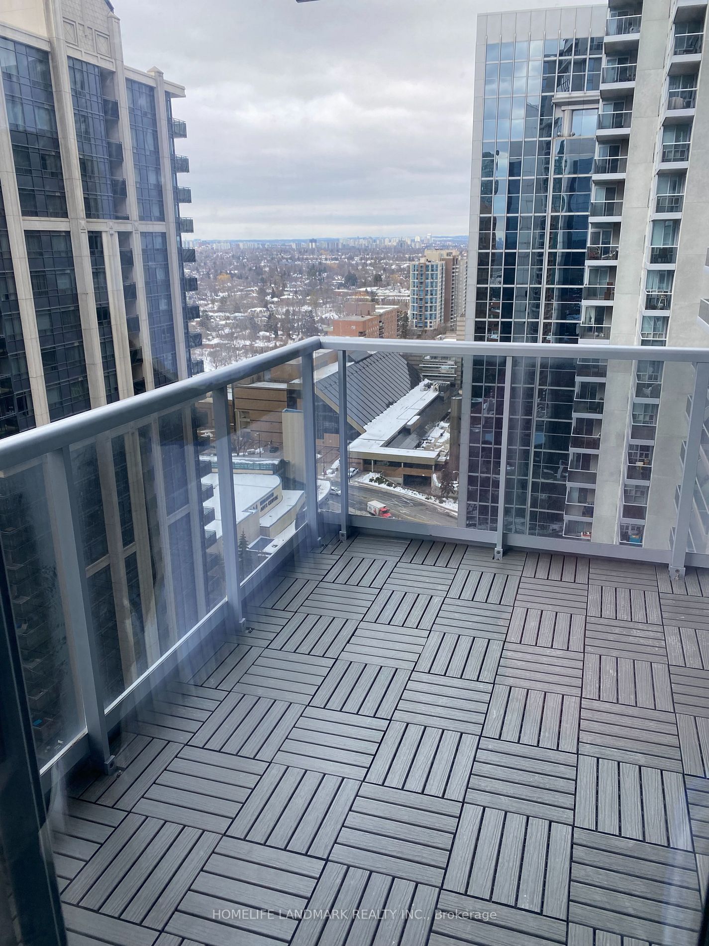 4968 Yonge St W, #2815