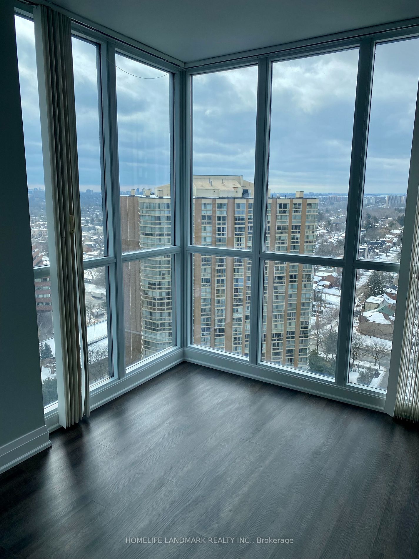 4968 Yonge St W, #2815