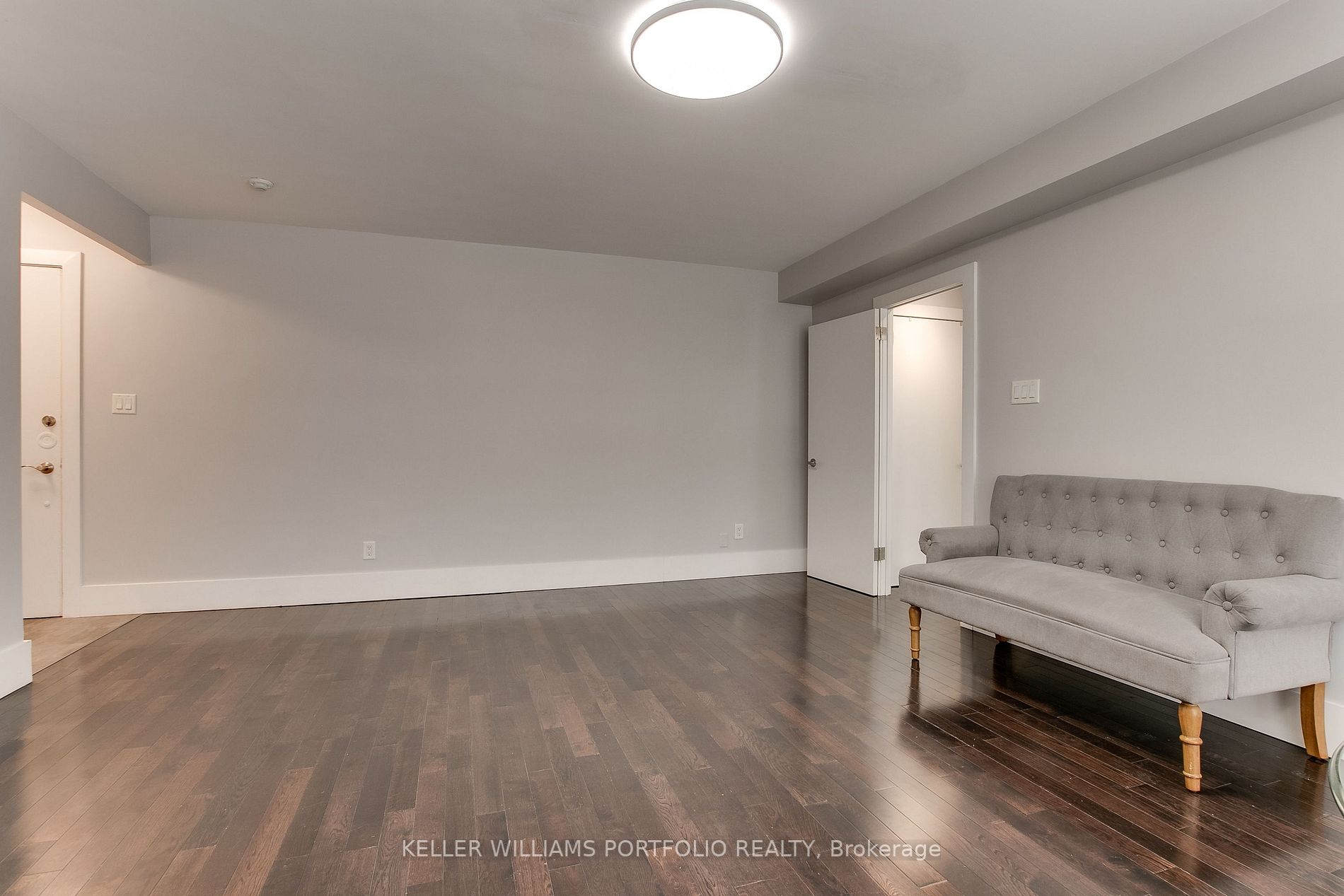 2603 Bathurst St, #108