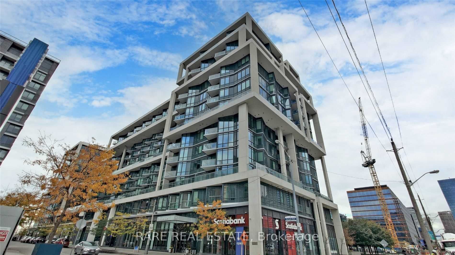 15 Merchants' Wharf, #204