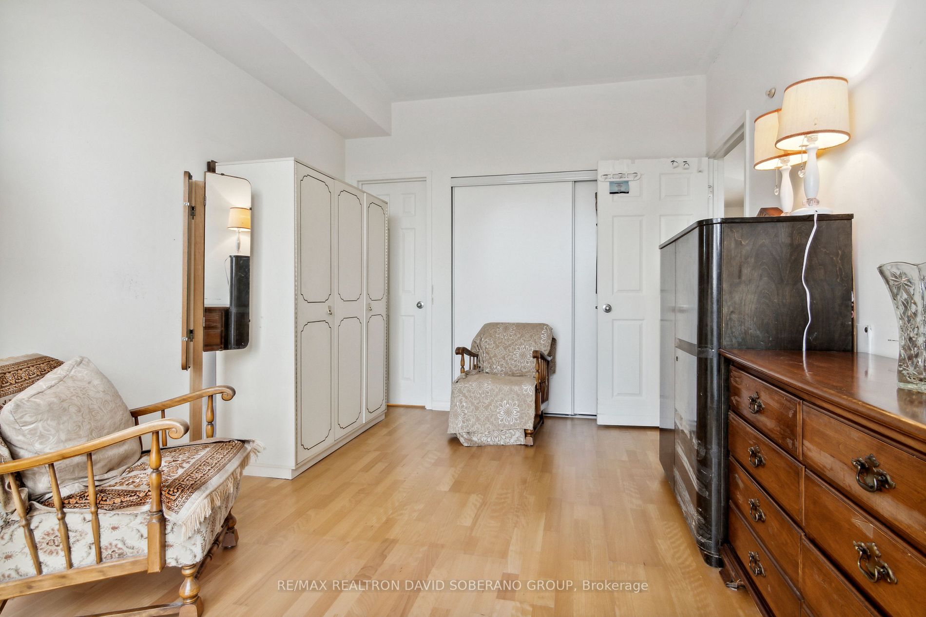 4200 Bathurst St S, #514