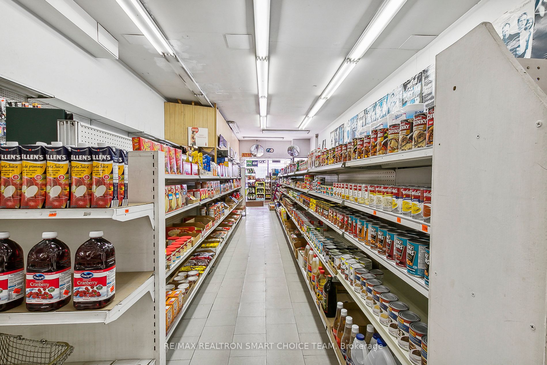 868 Eglinton Ave E