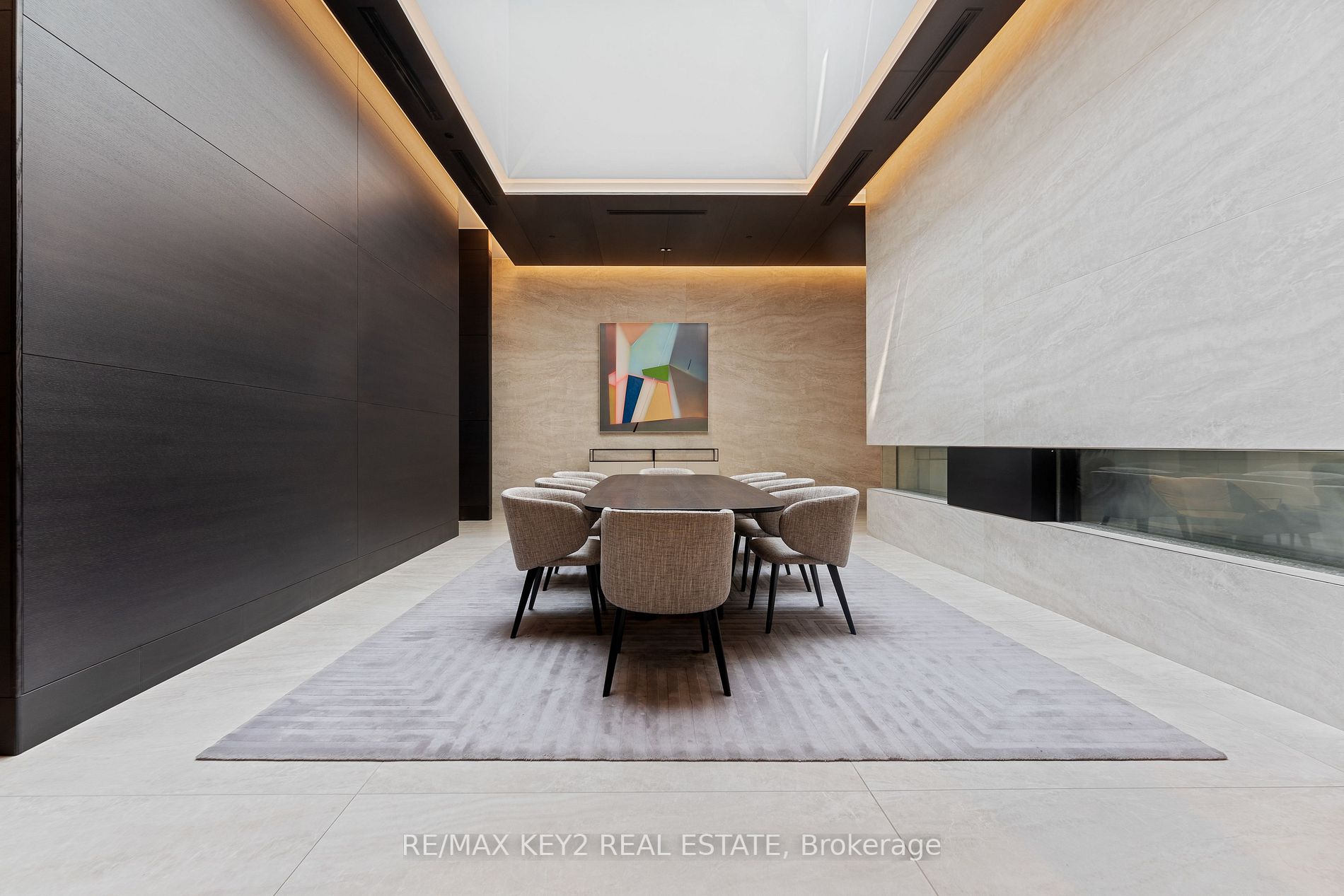 2221 Yonge St, #4509