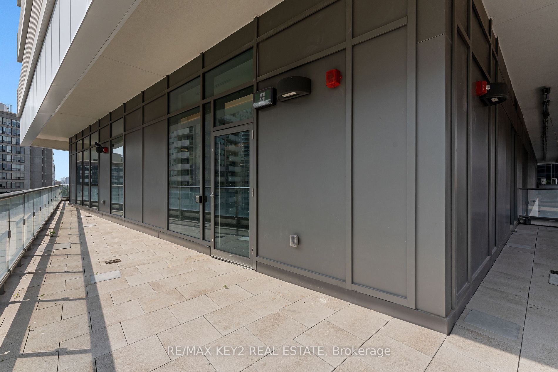 2221 Yonge St, #4509