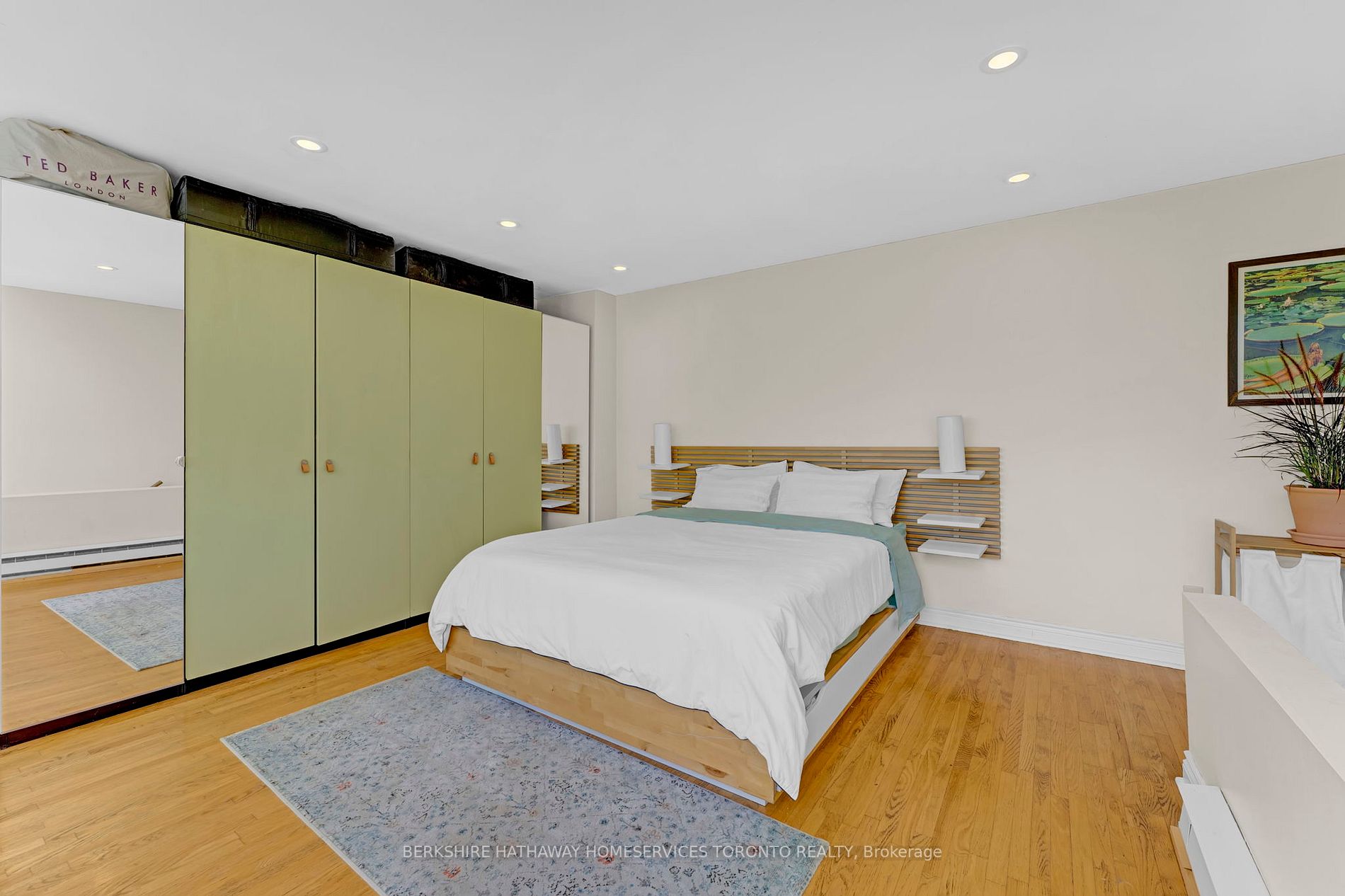 185 Carlton St, #4
