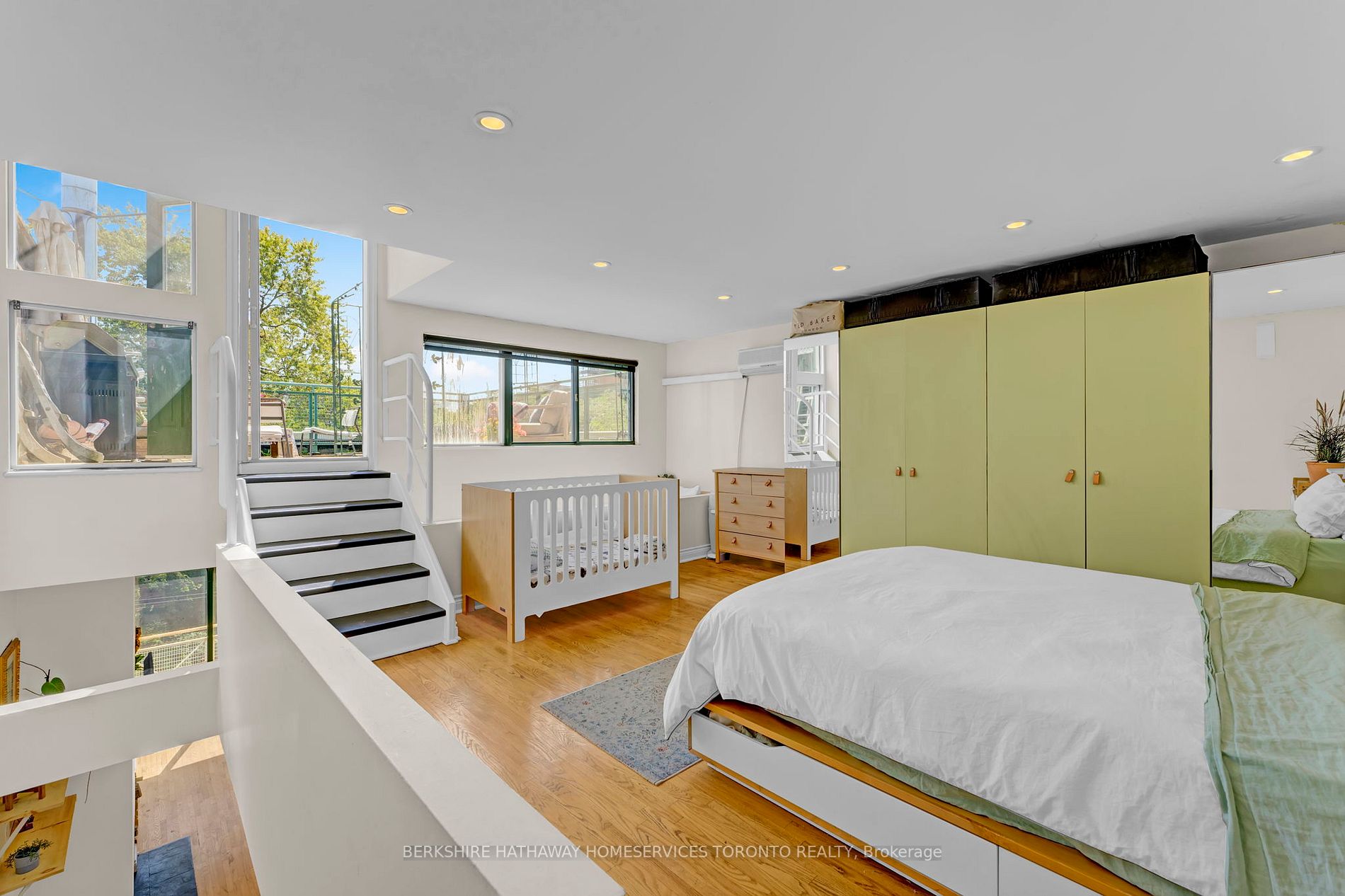 185 Carlton St, #4