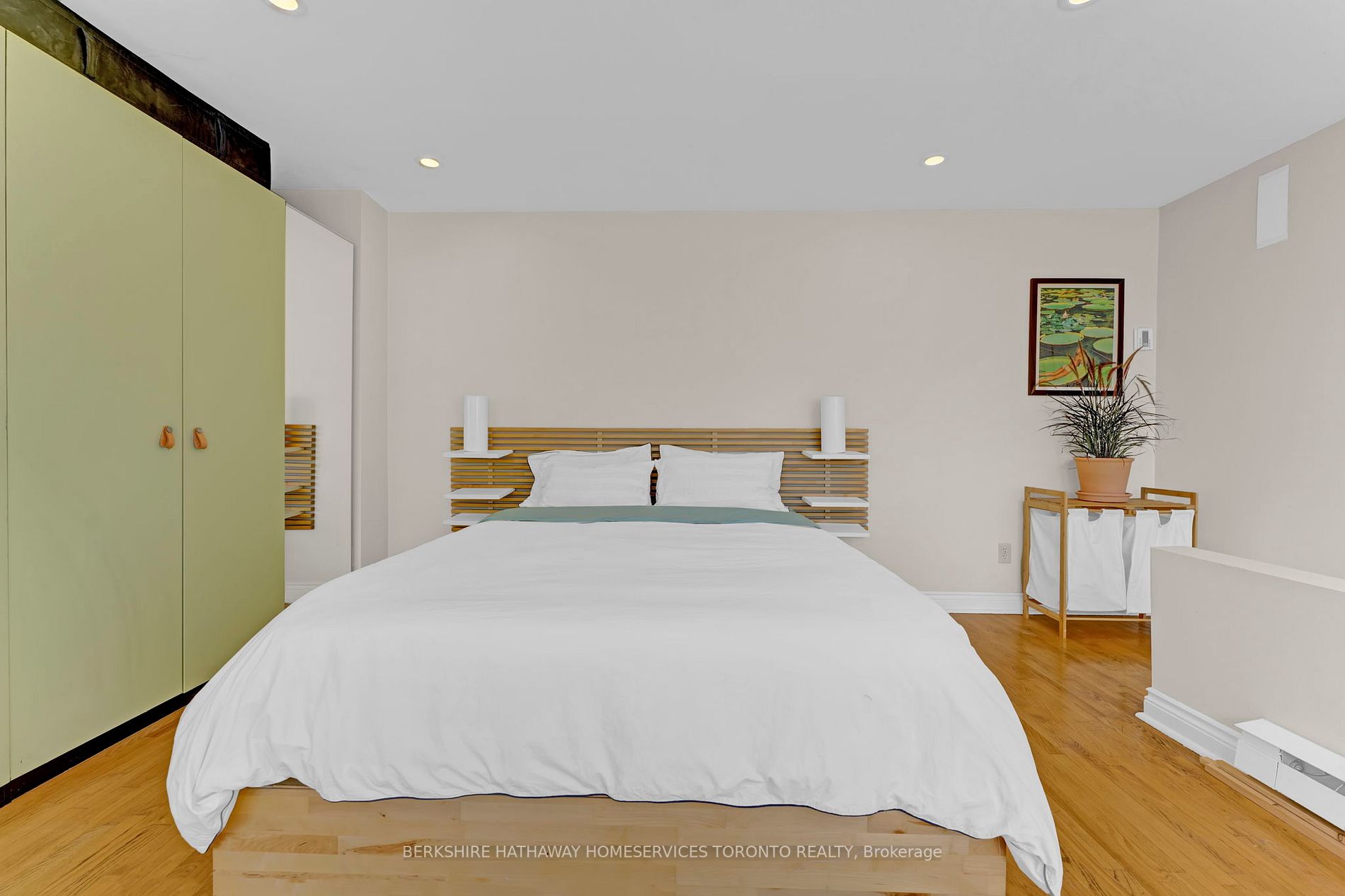185 Carlton St, #4
