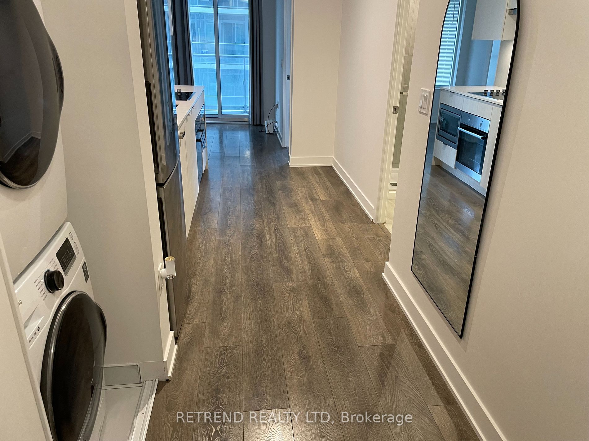 195 Redpath Ave, #1402