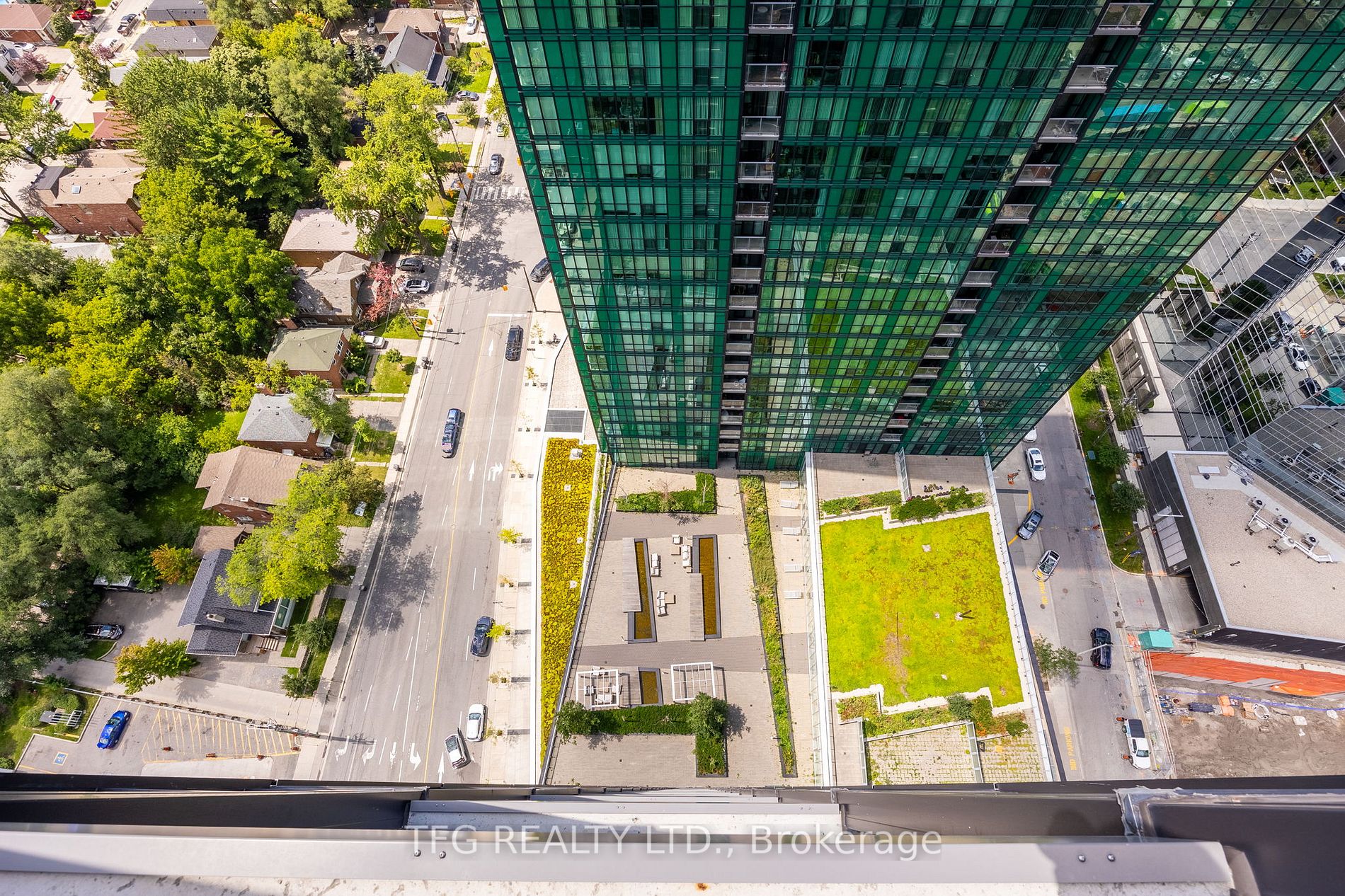 9 Bogert Ave, #2804