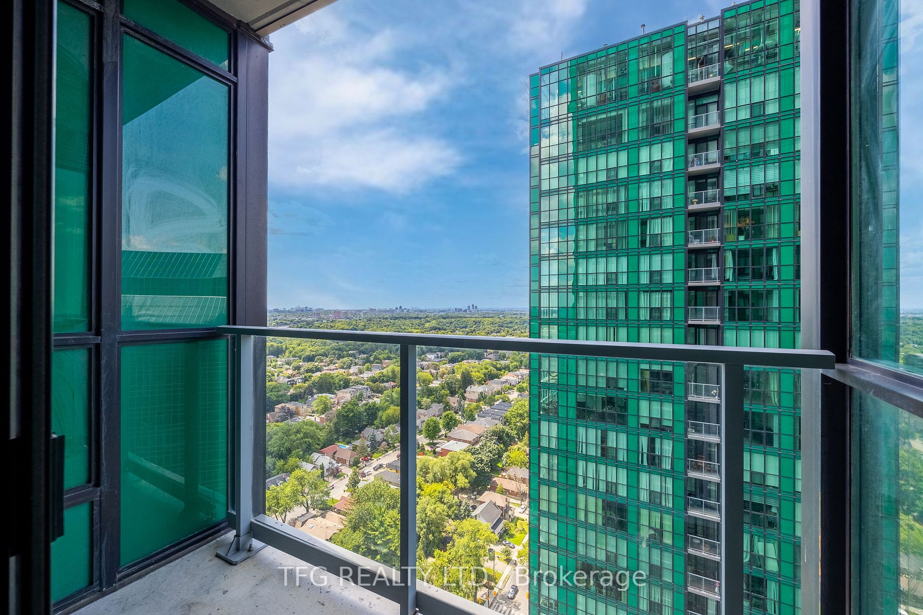9 Bogert Ave, #2804