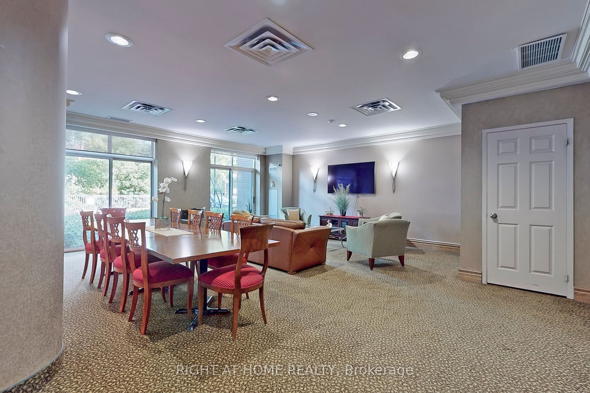 233 Beecroft Rd, #812