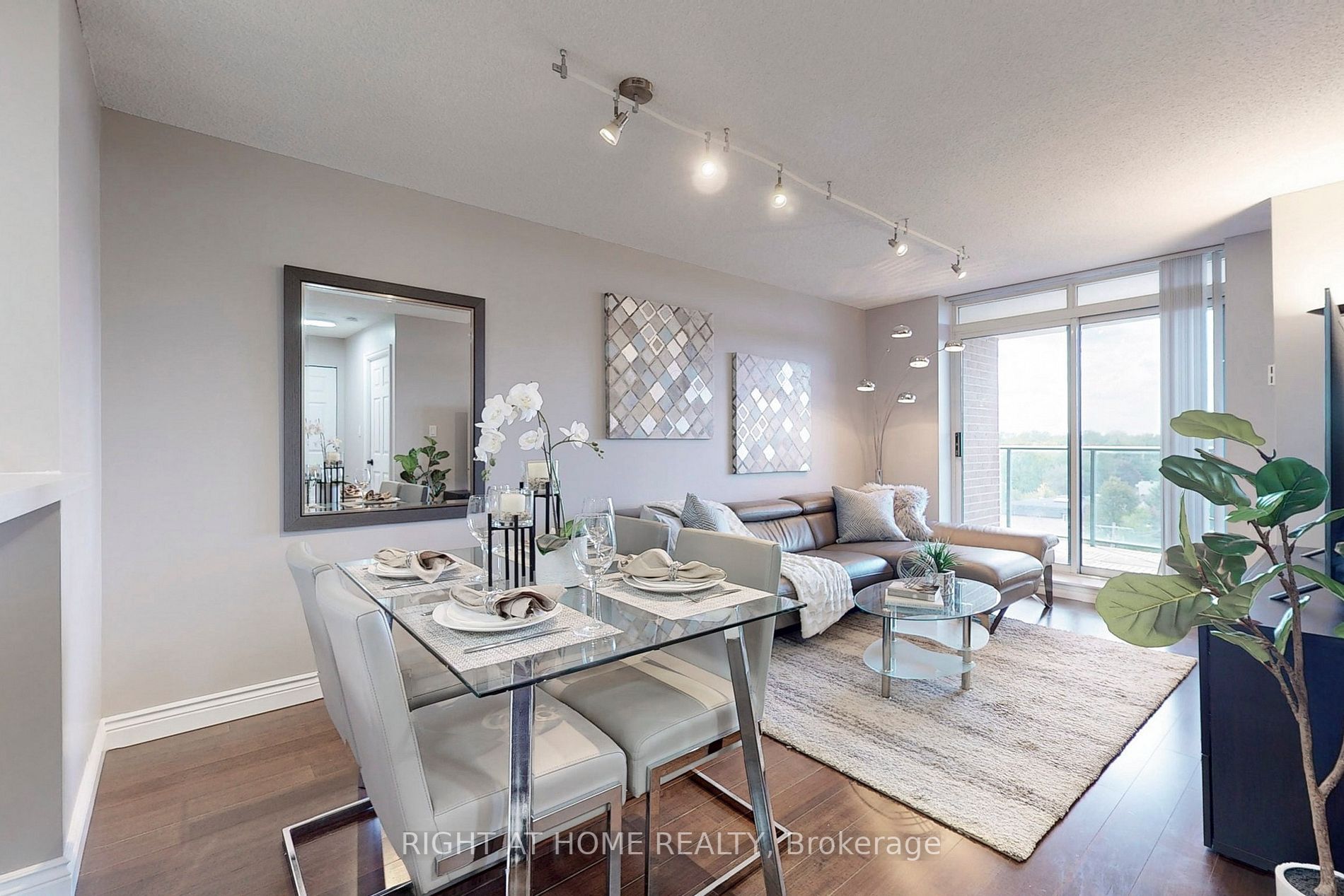233 Beecroft Rd, #812
