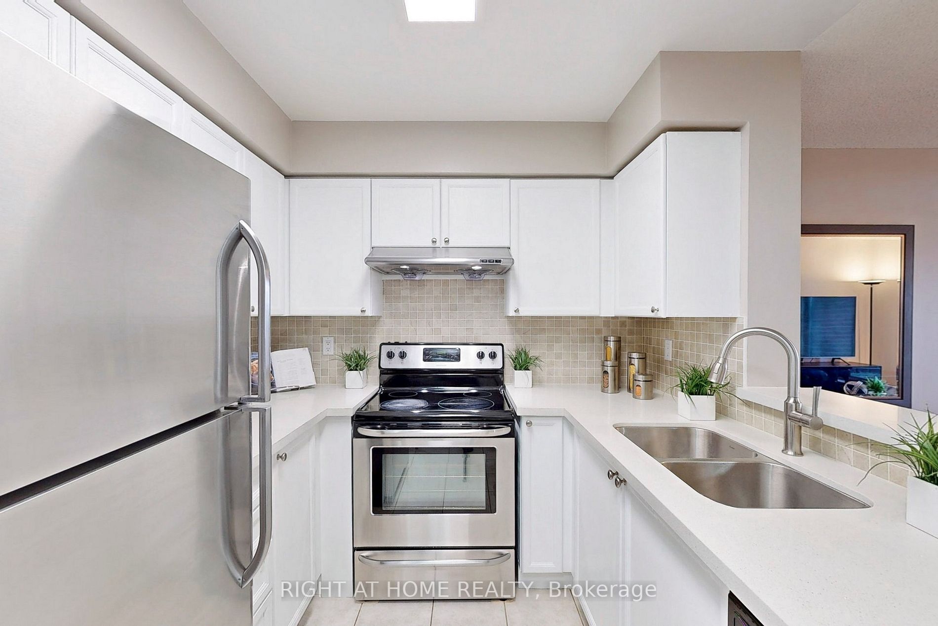 233 Beecroft Rd, #812
