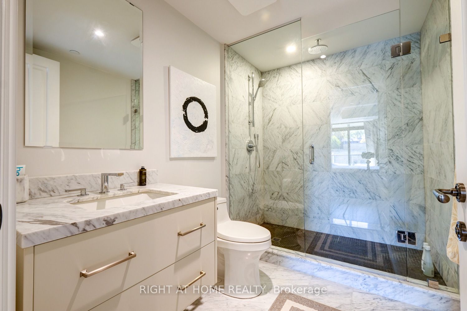 1 Forest Hill Rd, #201