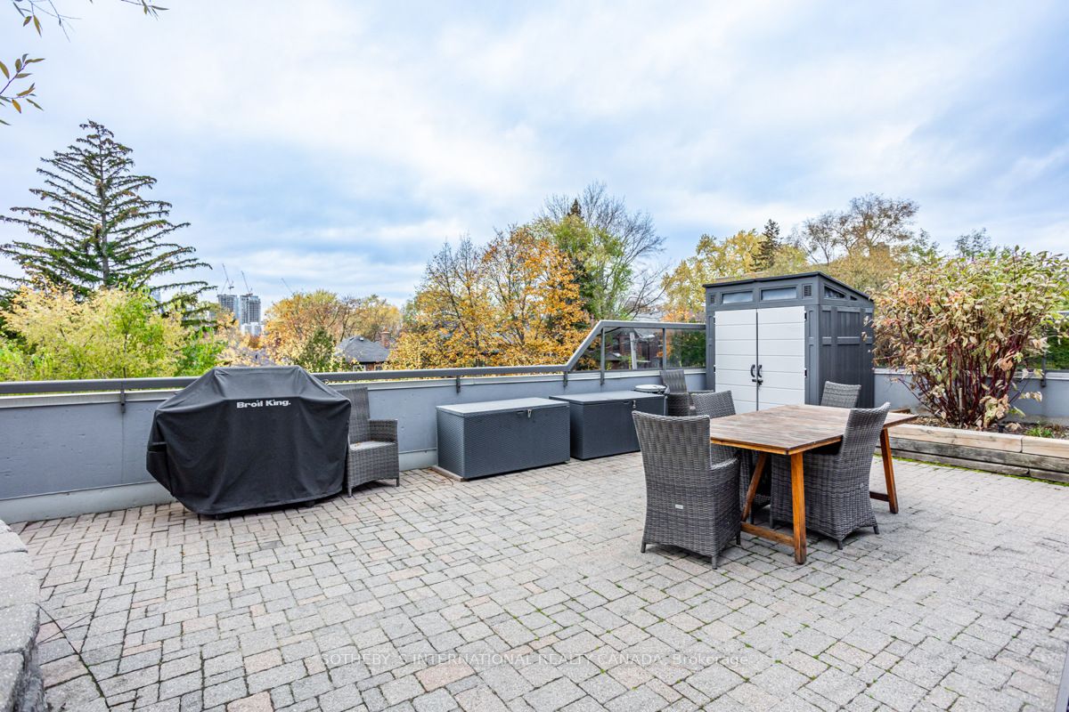 1818 Bayview Ave, #309