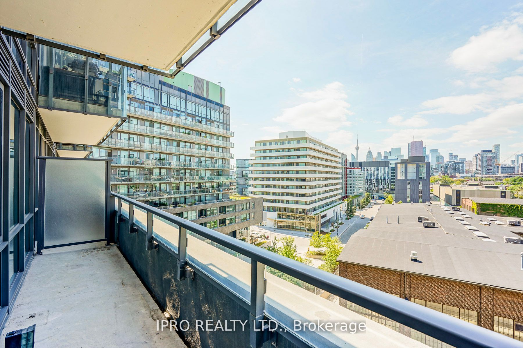 120 Bayview Ave, #N619