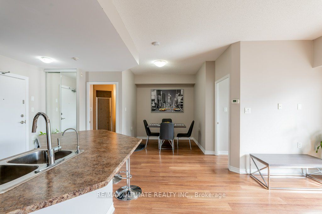 872 Sheppard Ave W, #703