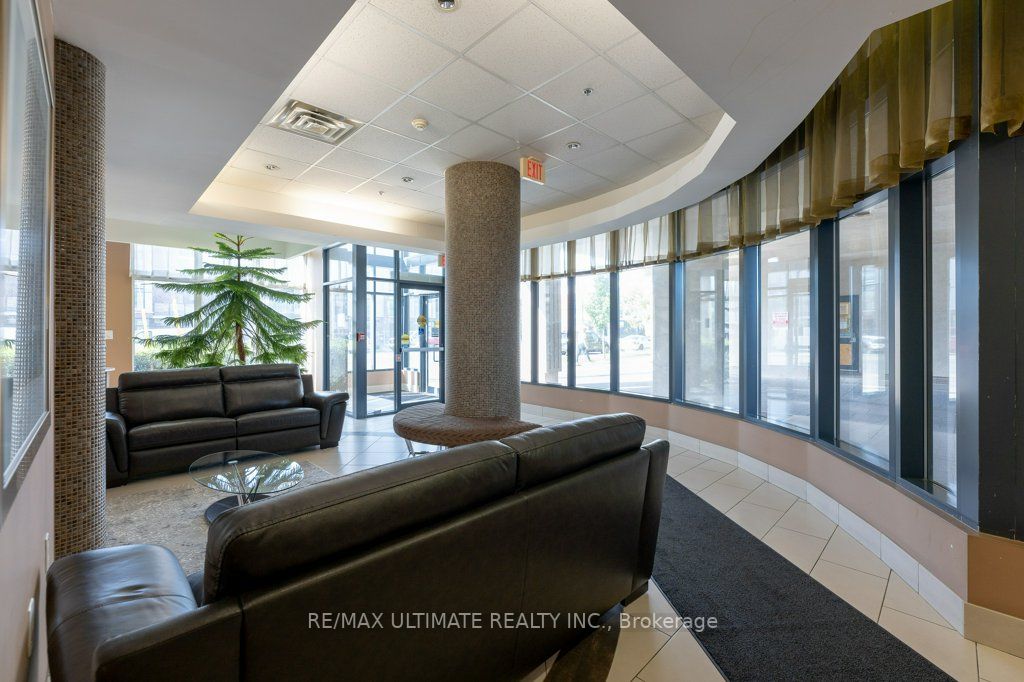 872 Sheppard Ave W, #703