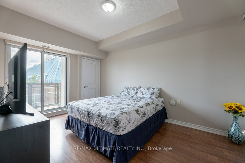 872 Sheppard Ave W, #703