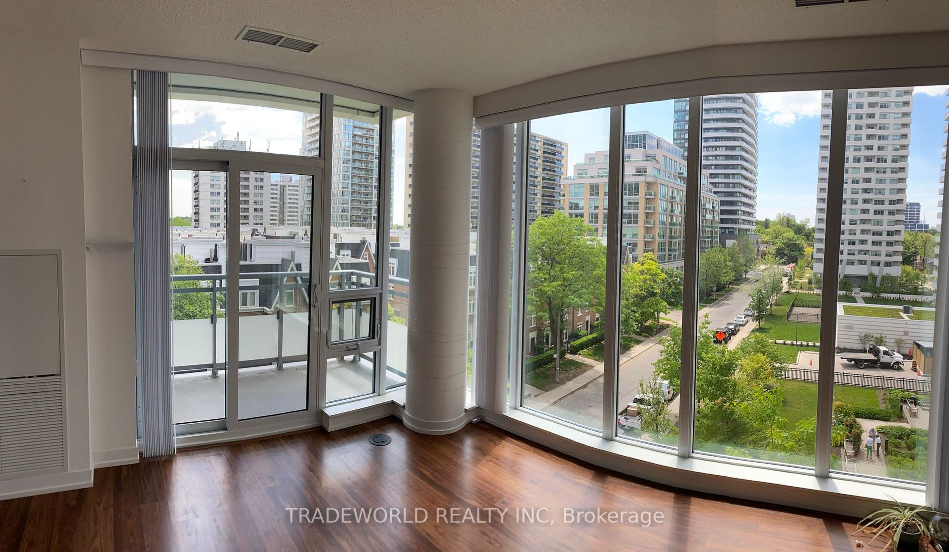 98 Lillian St, #424