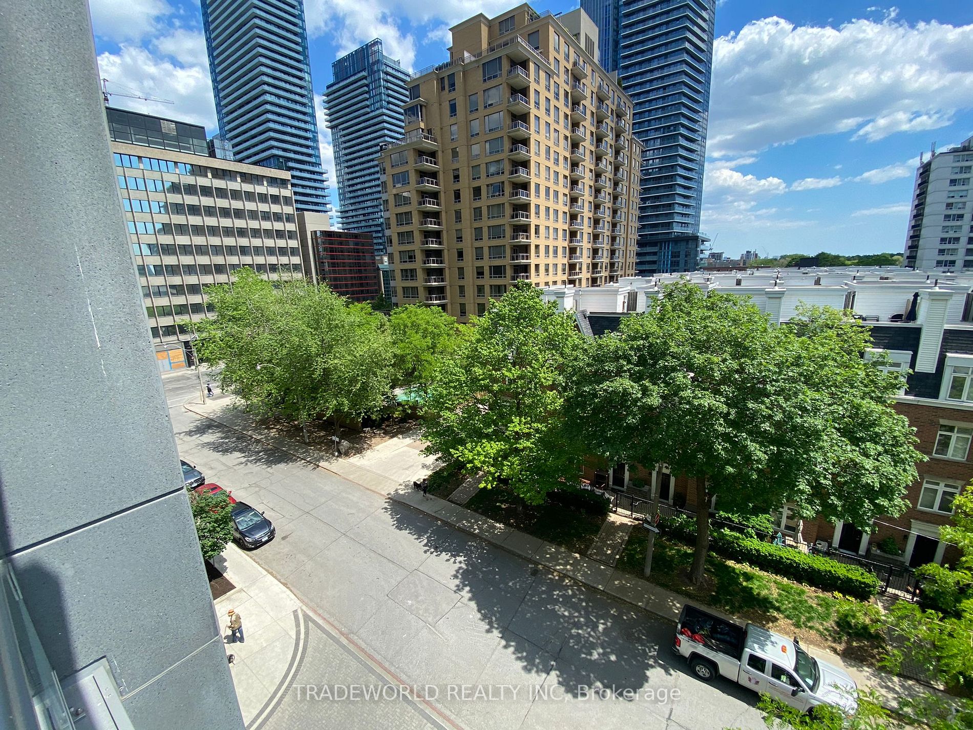 98 Lillian St, #424
