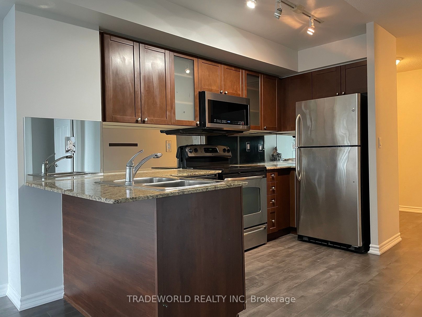 761 Bay St, #2310