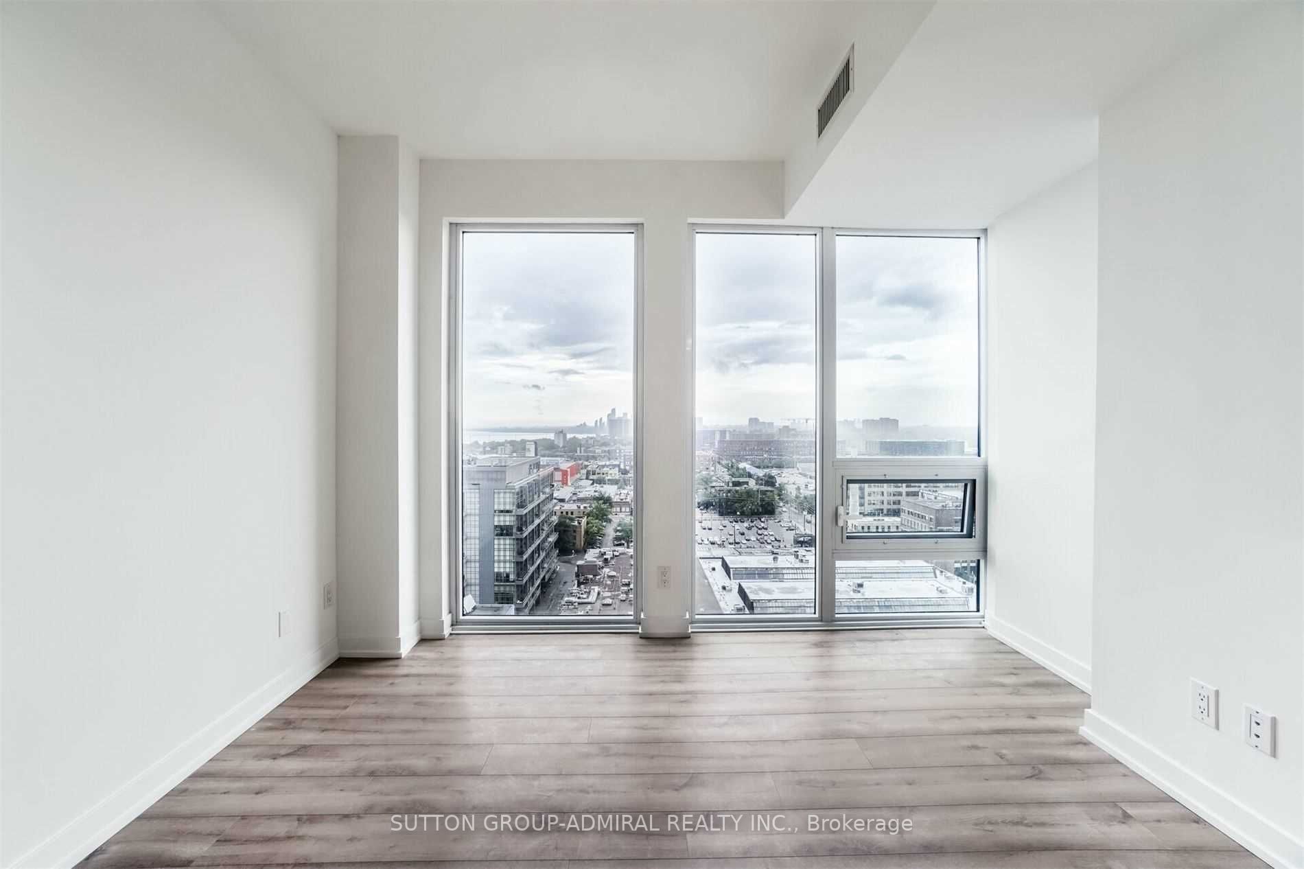 135 East Liberty Street, #1003