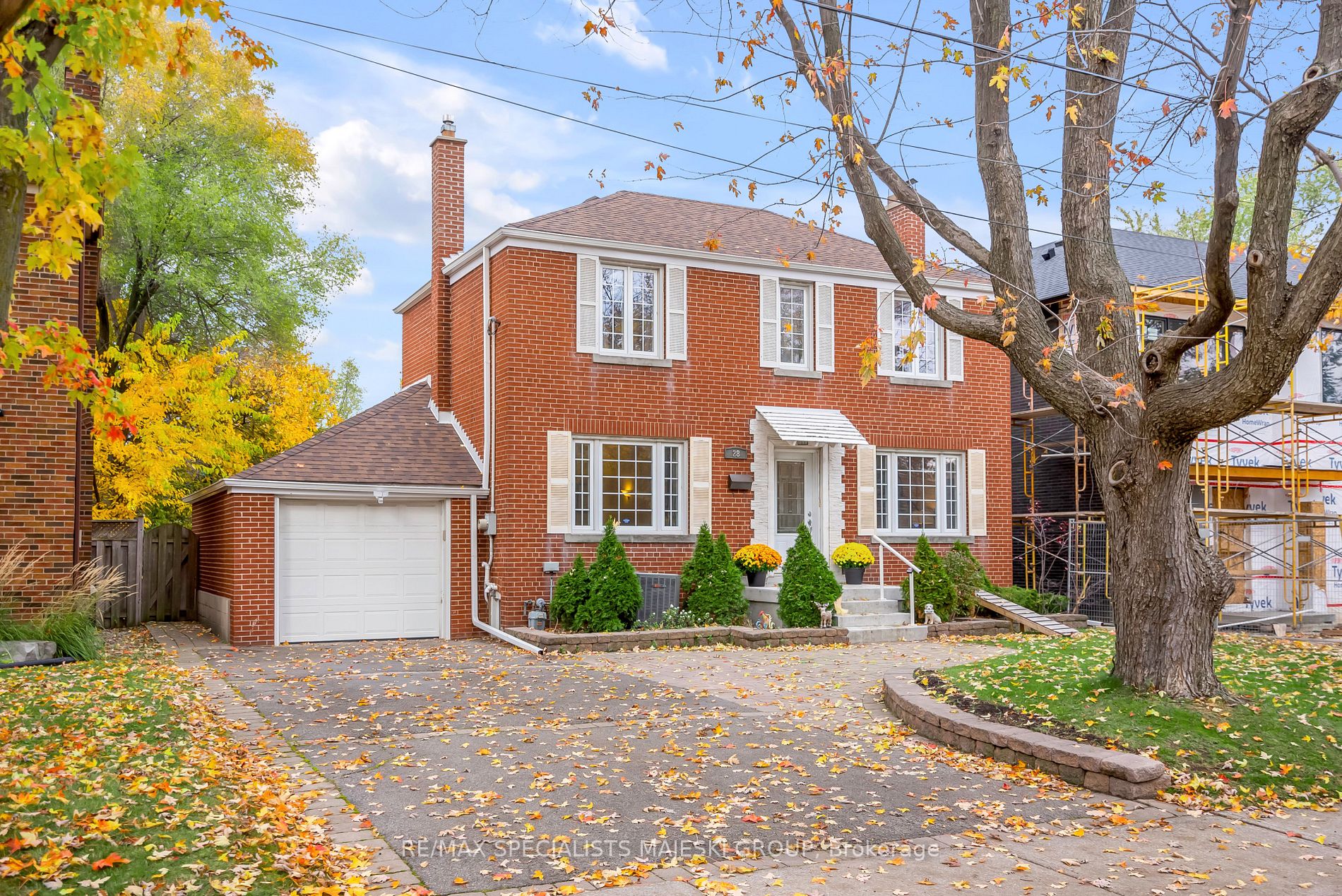 28 Bombay Ave