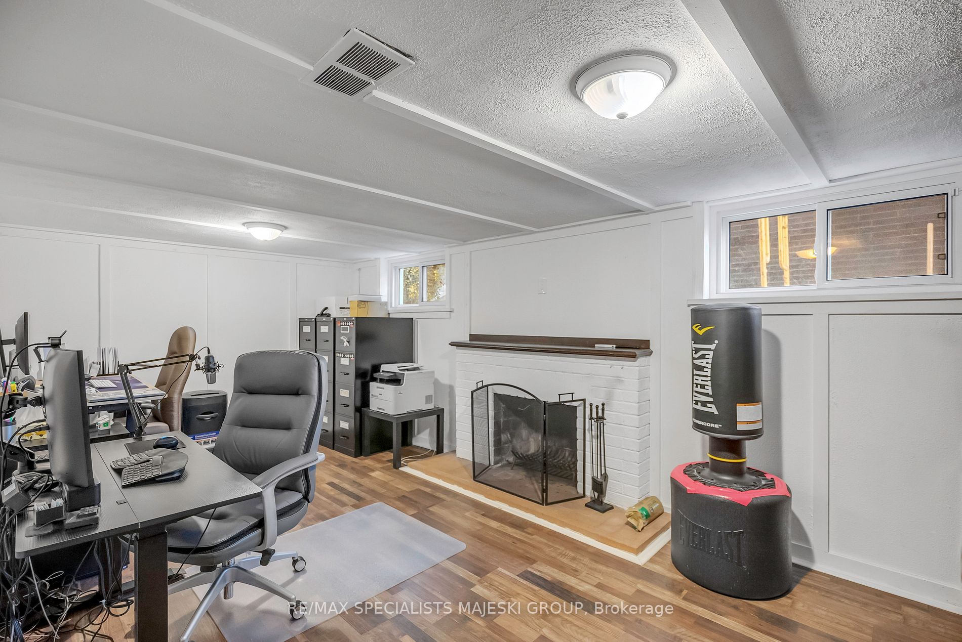 28 Bombay Ave