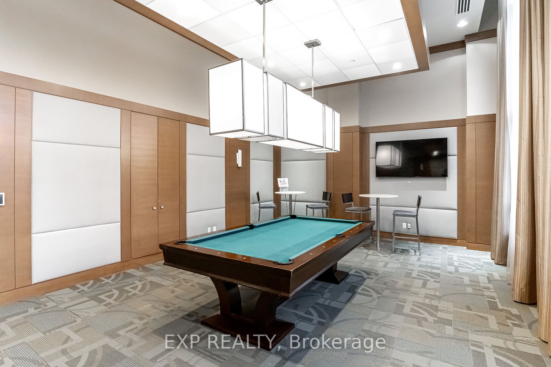 100 Harrison Garden Blvd, #1822