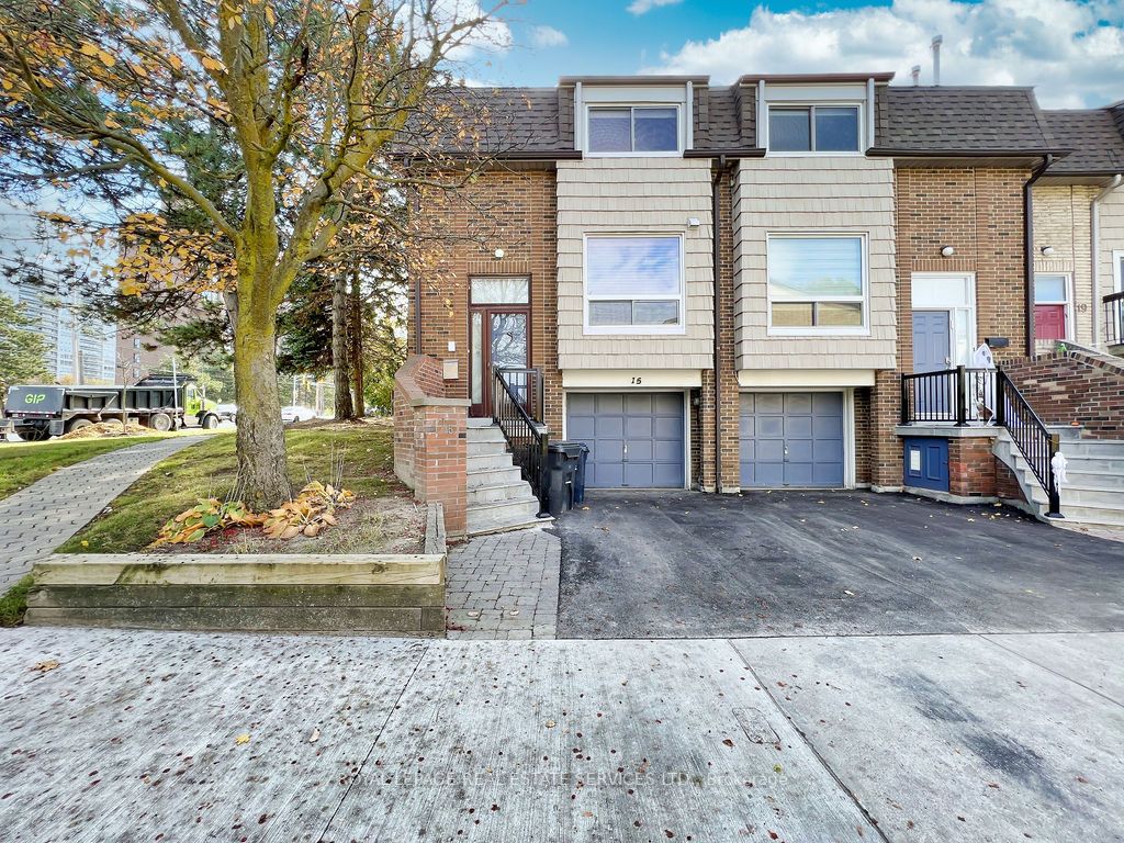 15 Wild Gingerway, #15