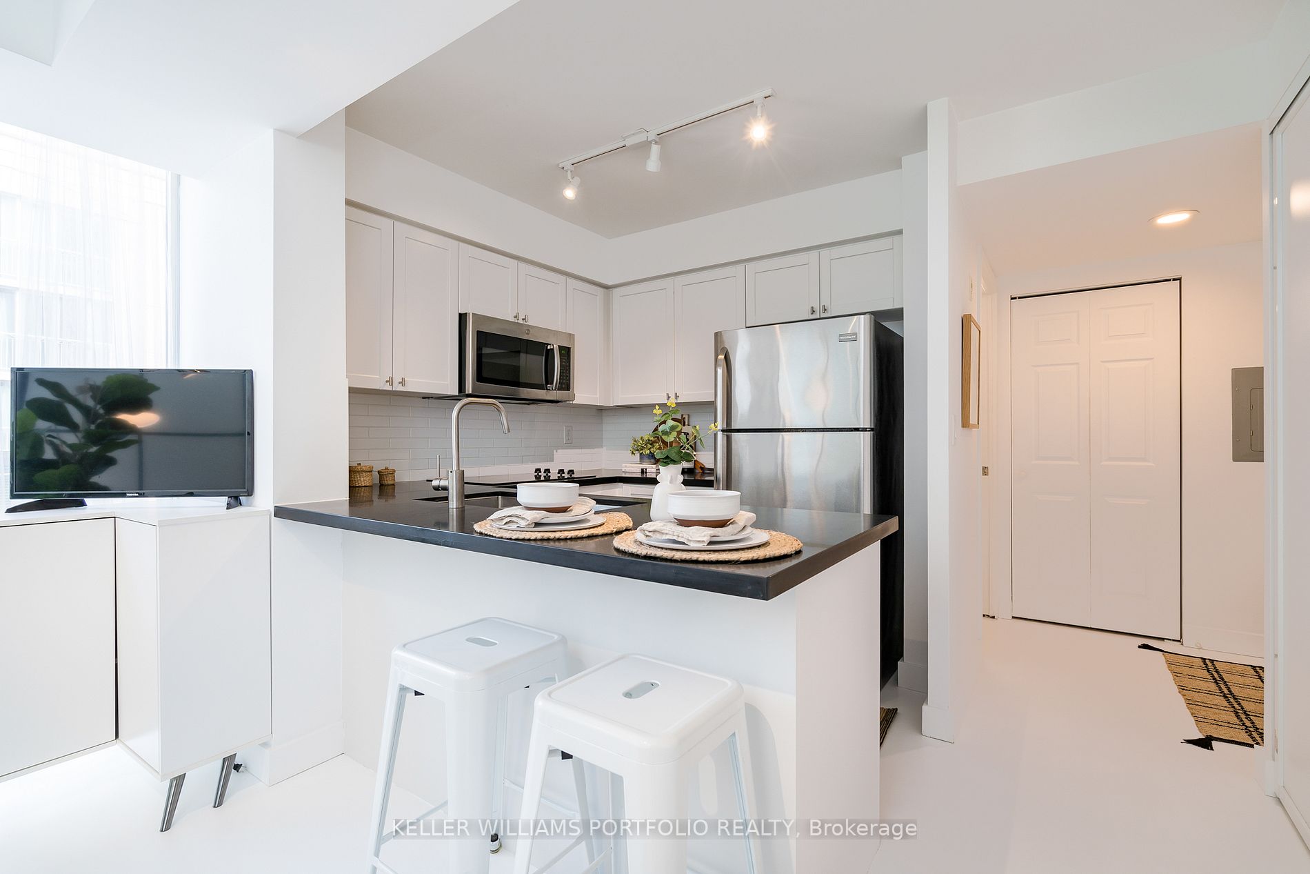311 Richmond St E, #707