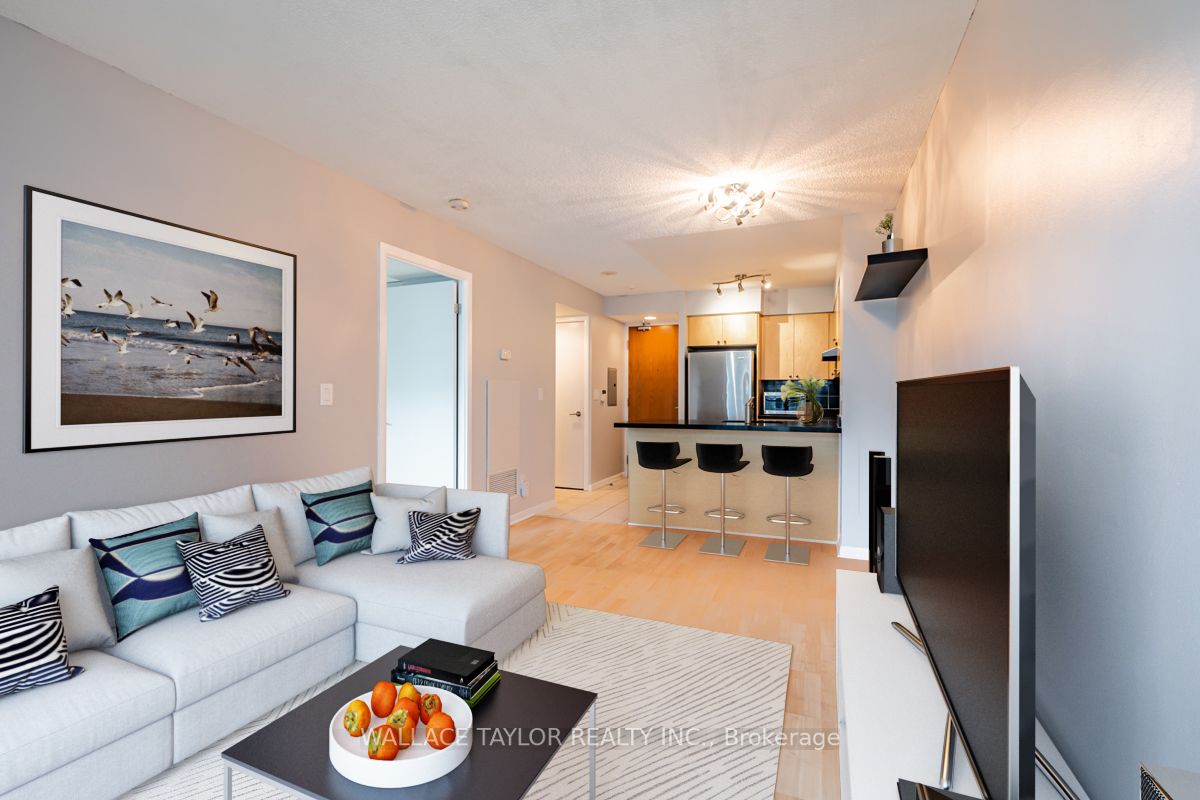 219 Fort York Blvd, #317