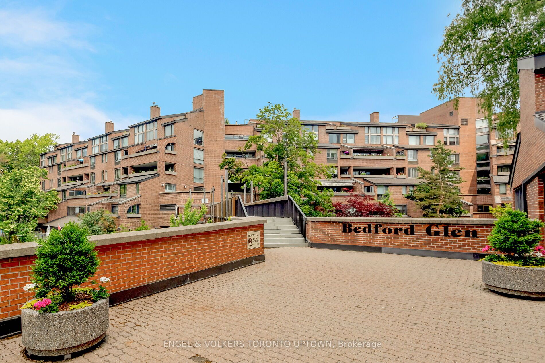 40 Sylvan Valleyway, #518