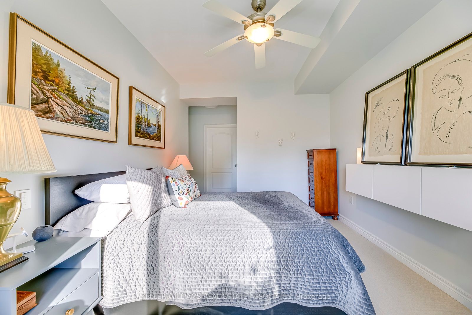 2 Edith Dr, #406