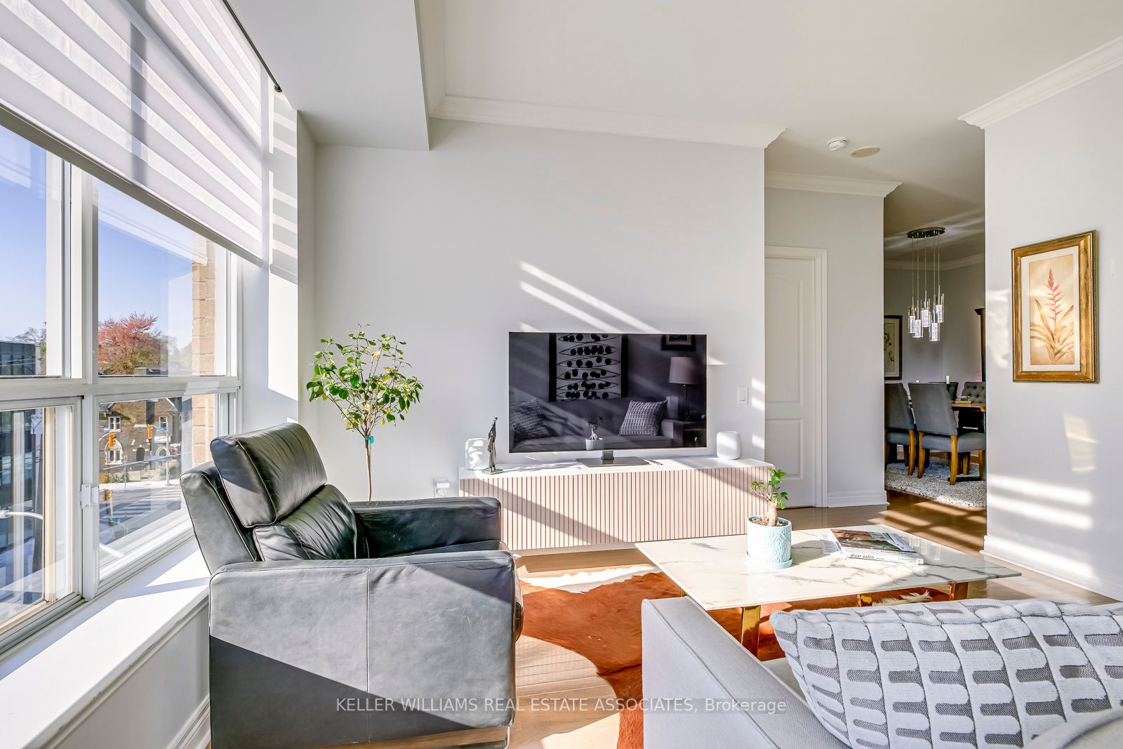 2 Edith Dr, #406