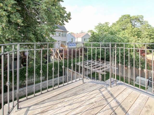 360 Cranbrooke Ave
