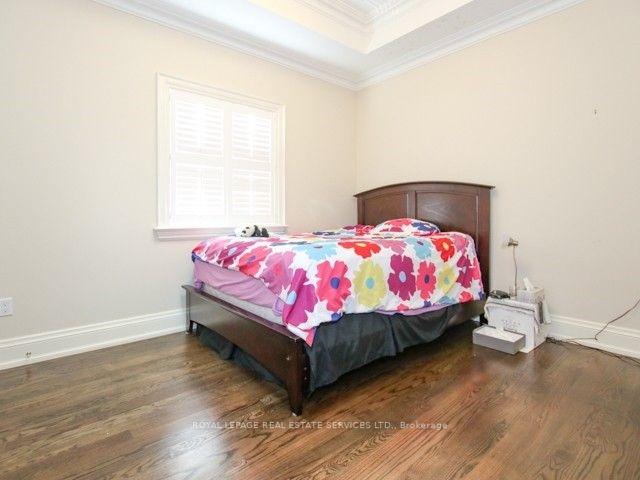 360 Cranbrooke Ave