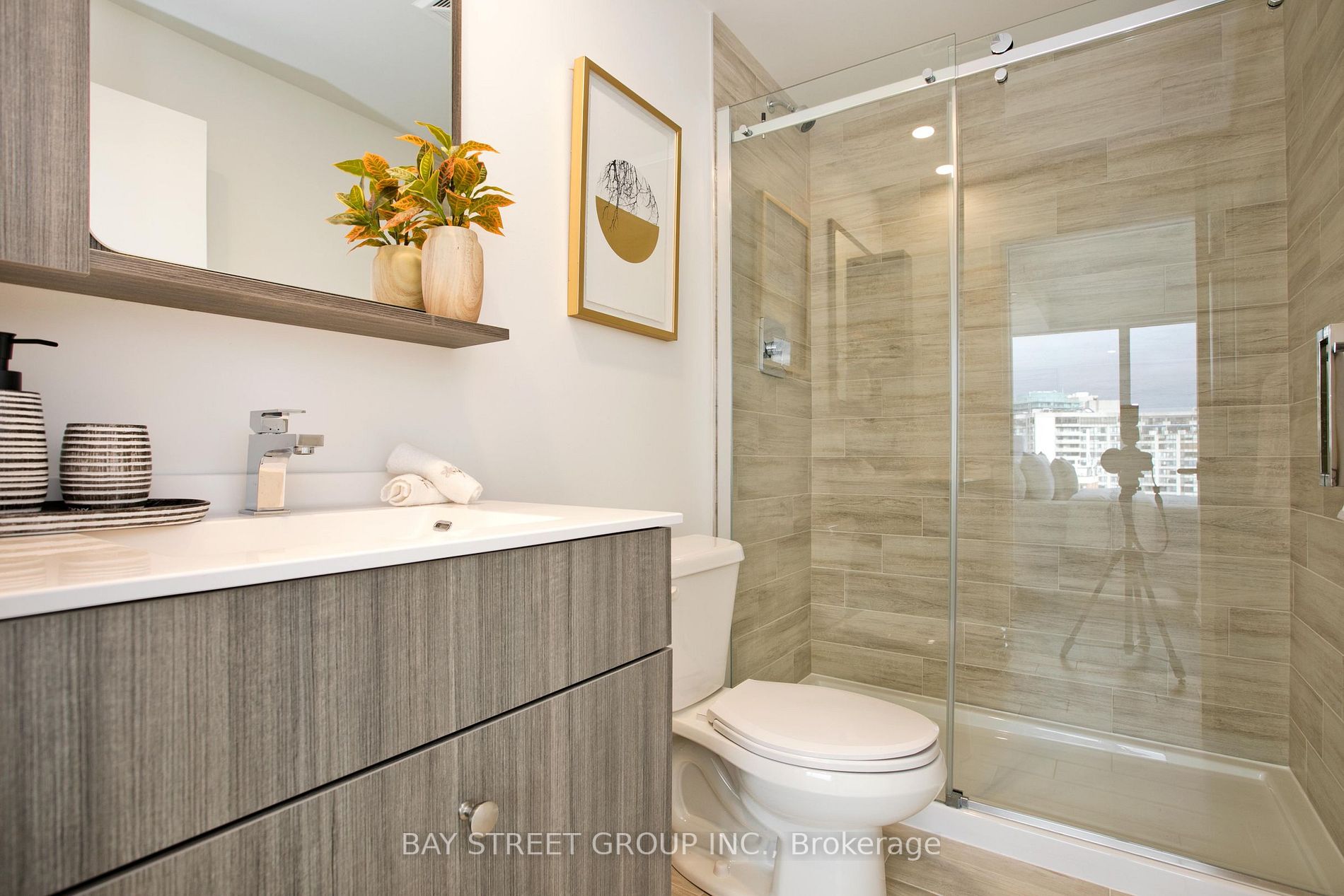 75 Canterbury Pl, #2015
